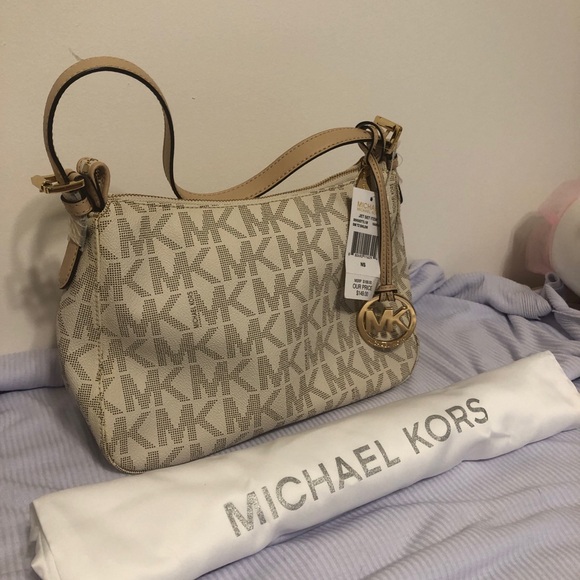 NWT. Michael Kors Jet Set Shoulder Bag - Picture 3 of 15